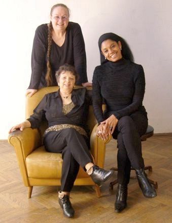 Elly Wright, Inge Pischinger, Jacqueline Patricio