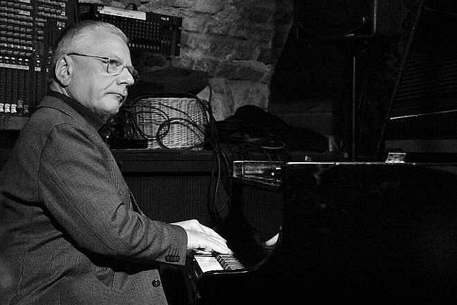 Robert Sch&ouml;nherr