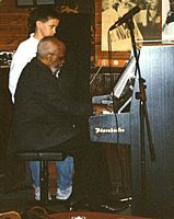 Junior Mance, Julius Melhardt