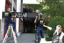 Jazzland-Schild neu