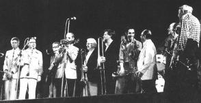 Herb Hall, Barney Bigard, Bob Wilber, Vic Dickenson, Spiegle Willcox, Ed Hubbel, Dick Sudhalter, Pee Wee Erwin, Bobby Hackett, Wingy Manone